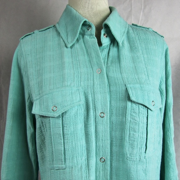 Soft Surroundings Medium Top Blouse Snap Front L/S - Picture 4 of 8